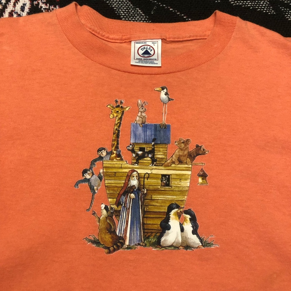 Vintage Noah's Ark Graphic tee